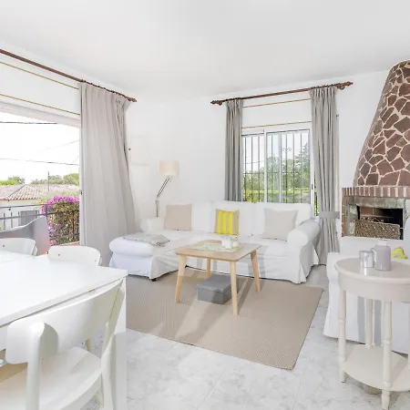 Casa Les Roques Villa *